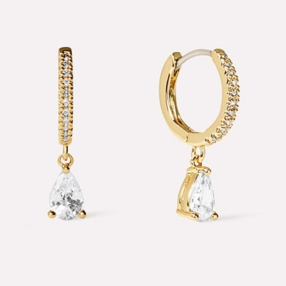 Elegant Gold and Crystal Hoop Earrings - Picture 2 of 4